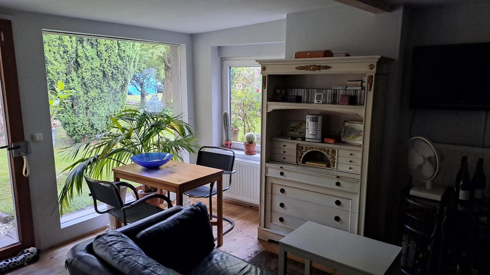 Apartmenthaus Mit Sauna Und Whirlpool Крефельд Экстерьер фото